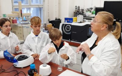 Volontiranje u kemijskom laboratoriju