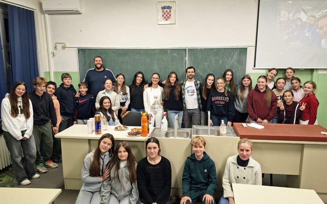 Susret s volonterima iz Dječje udruge Hrabrost