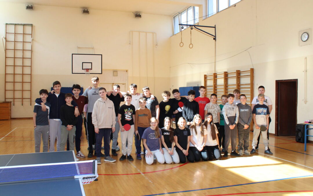 STOLNOTENISKA RAPSODIJA U OŠ STENJEVEC